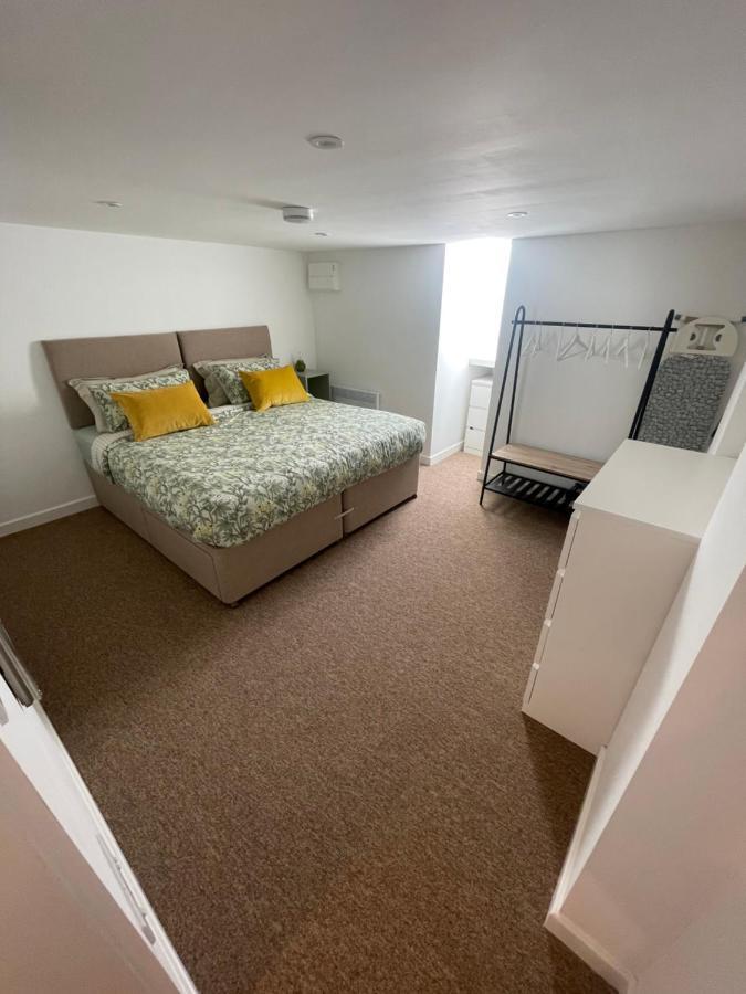 Quaint Central Basement Apartment Hereford Ngoại thất bức ảnh